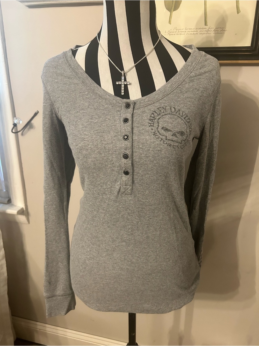 Y2k Harley-Davidson woman’s' Gray Graphic Tank & Tops bundle